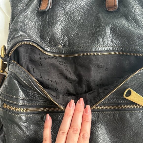 FOSSIL Tote Explorer Black Leather Crossbody Handbag - Picture 3 of 12